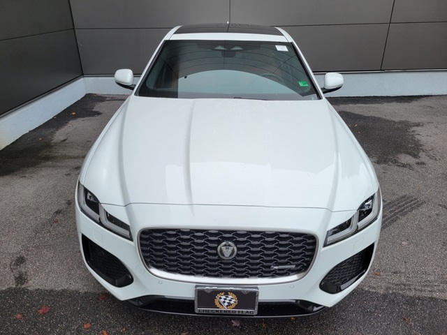 2024 Jaguar XF R-Dynamic SE photo 12