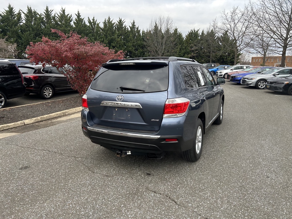 2012 Toyota Highlander SE photo 3