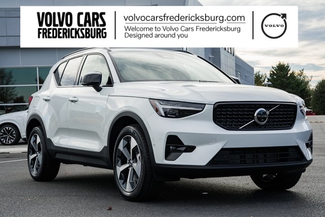 2026 Volvo XC40 Plus's photo