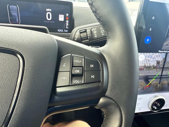 2024 Ford Mustang Mach-E Select photo 23