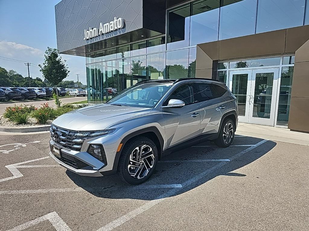 2025 Hyundai Tucson Limited's photo