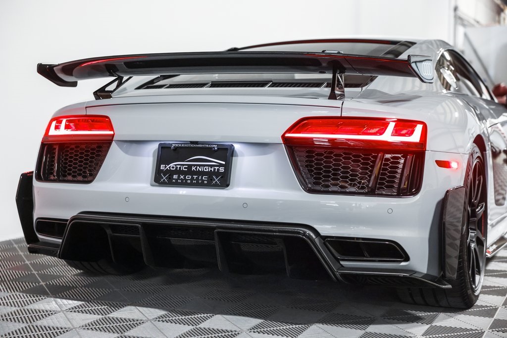 2018 Audi R8 5.2 Plus photo 8