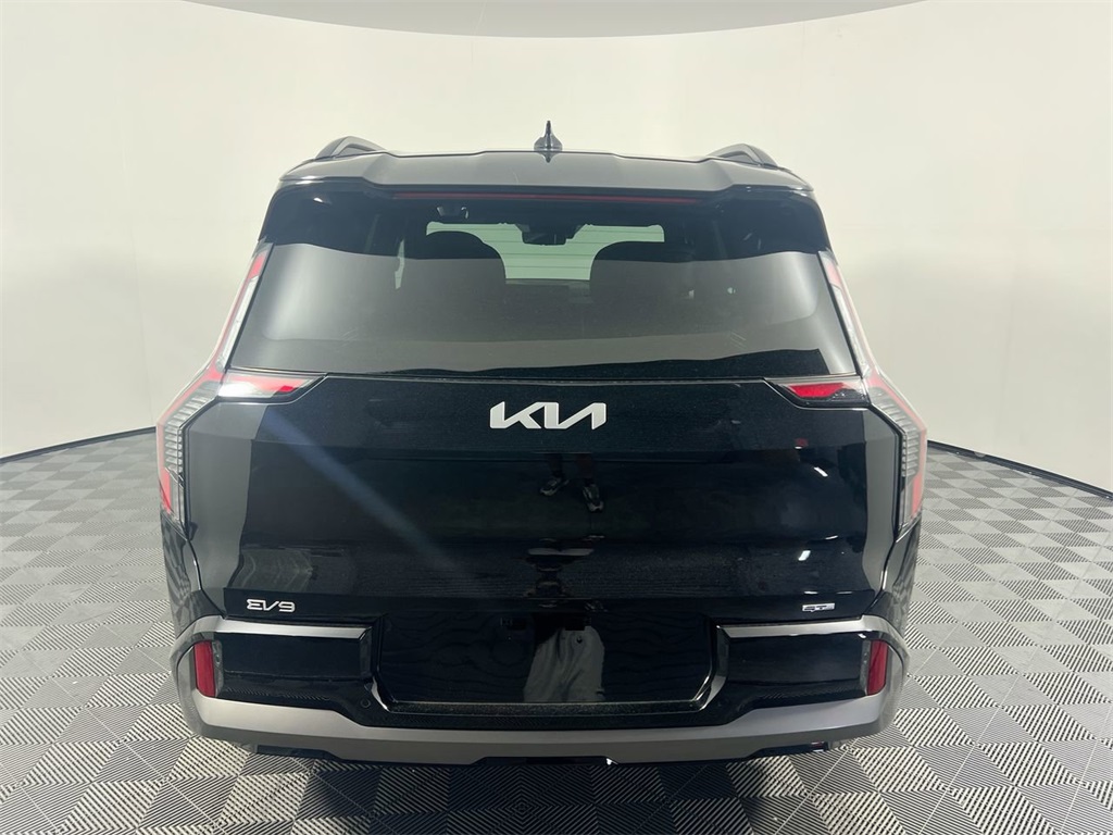 2026 Kia EV9 GT-Line AWD photo 3
