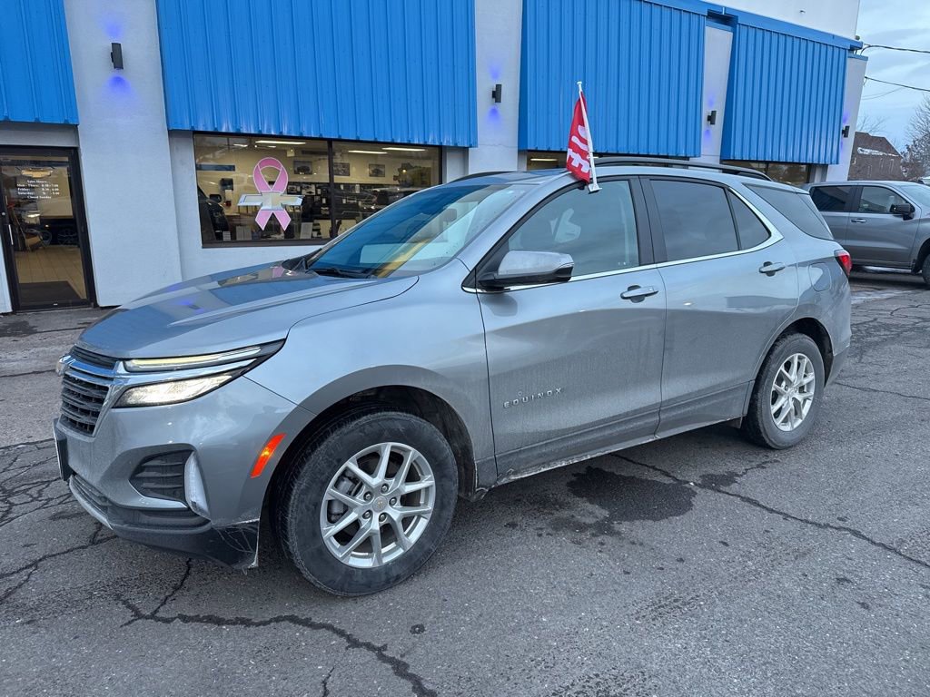 2024 Chevrolet Equinox LT's photo