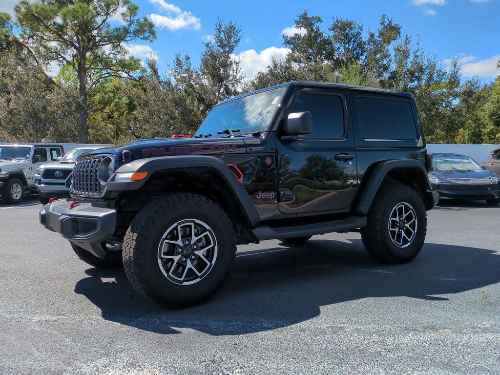 2025 Jeep Wrangler 2-Door Rubicon's photo