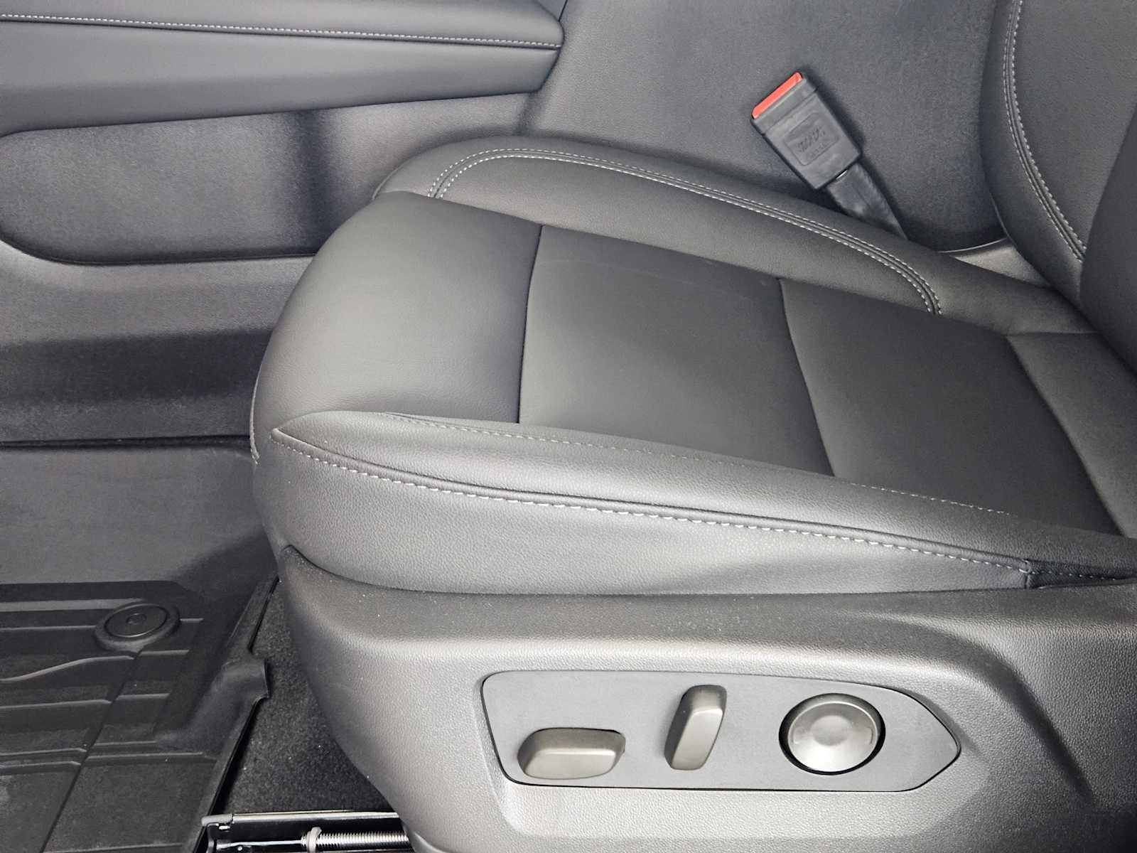2026 Chevrolet Tahoe LT photo 20