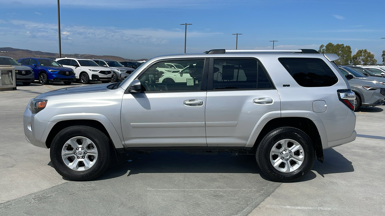 2023 Toyota 4Runner SR5 photo 2
