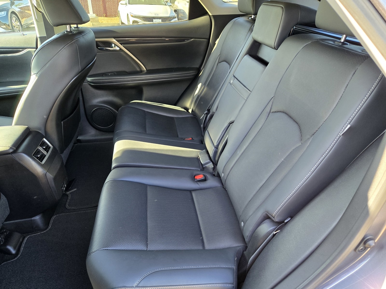2022 Lexus RX 350 photo 9