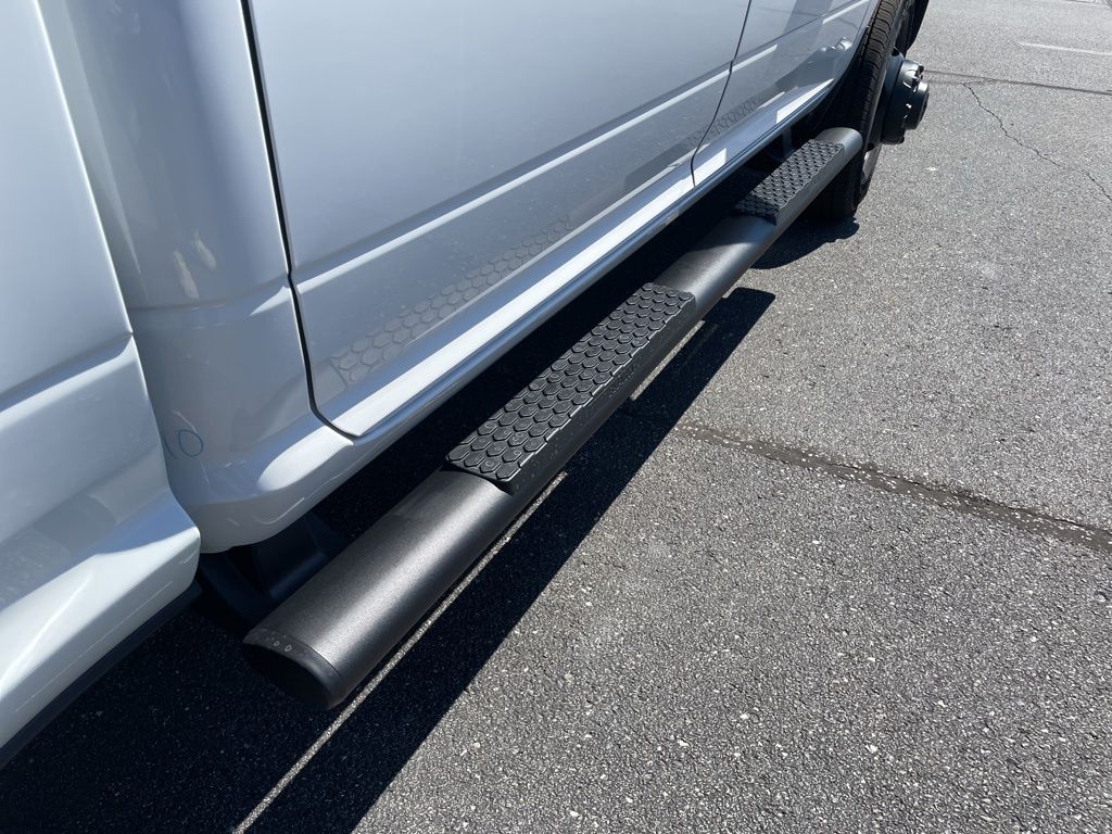 2026 Ram 3500 Tradesman photo 16