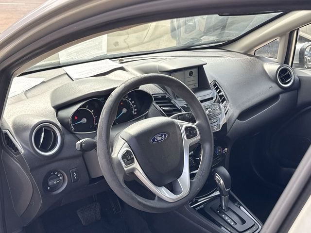 2019 Ford Fiesta SE photo 18