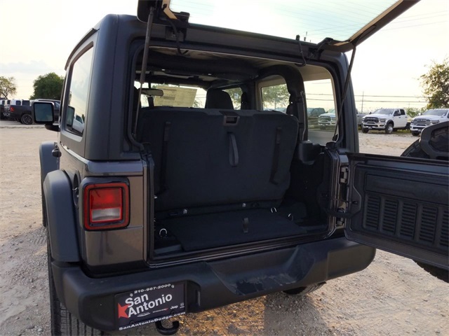 2025 Jeep Wrangler Sport photo 25