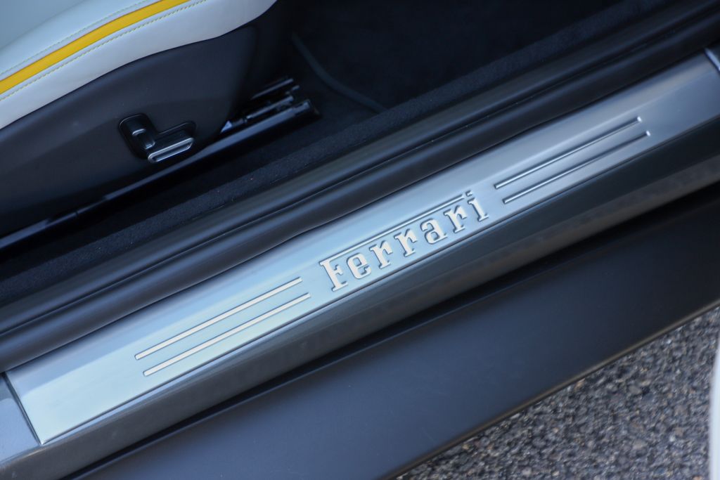 2024 Ferrari Roma photo 25