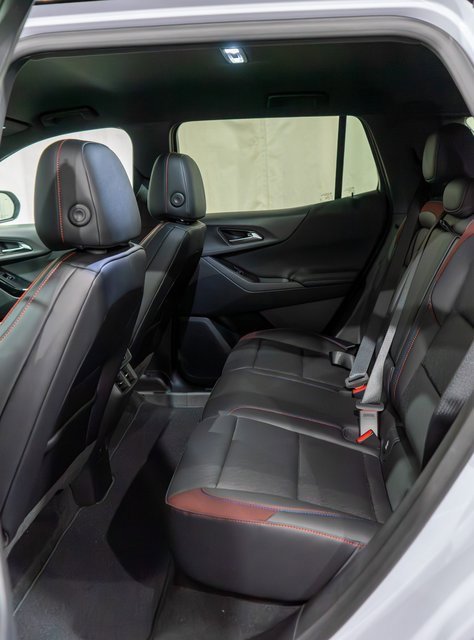 2026 Chevrolet Equinox RS photo 7