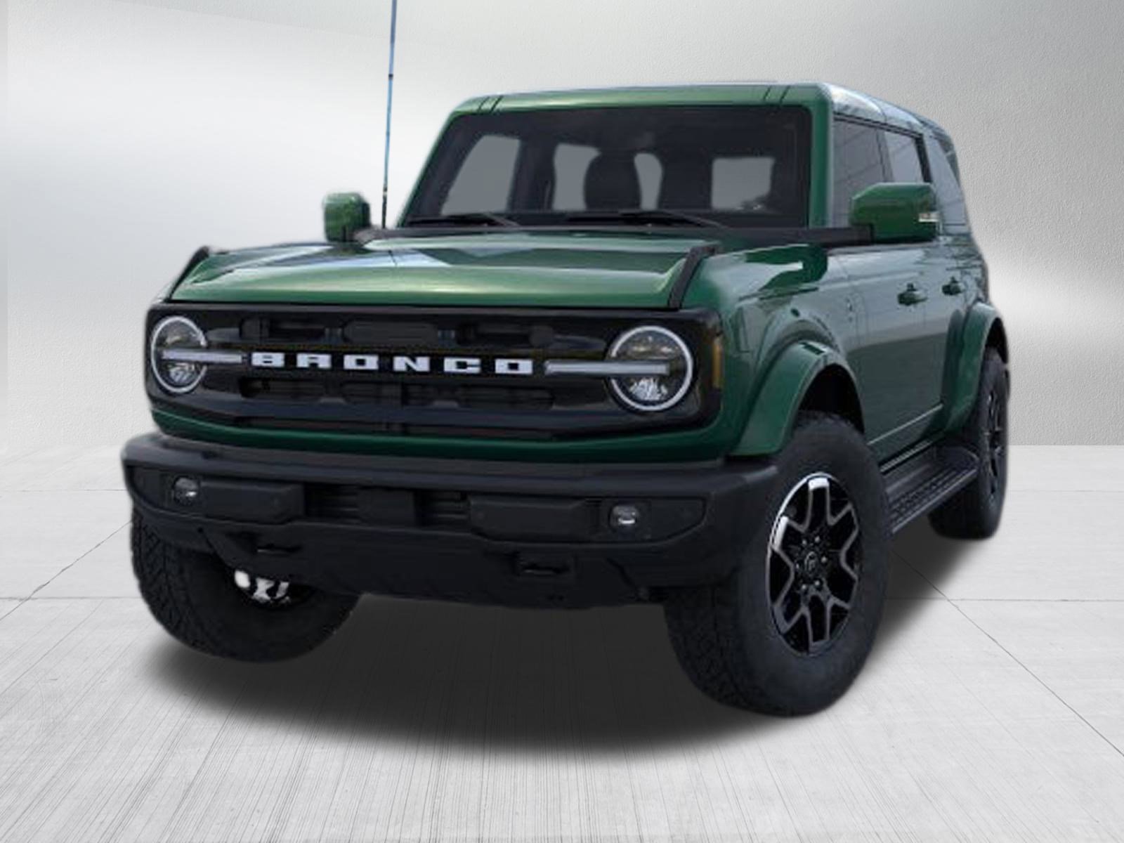 2025 Ford Bronco Outer Banks photo 2