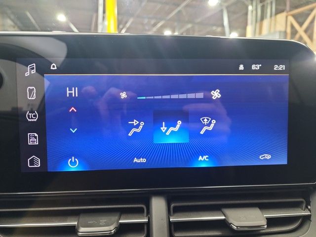 2024 Chevrolet Trax LT photo 22