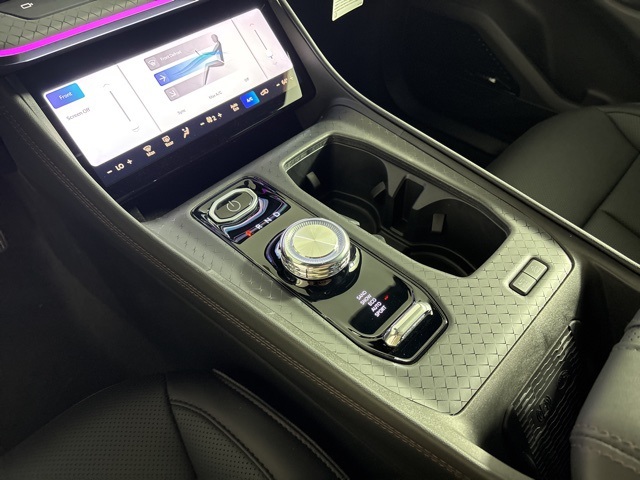2025 Jeep Wagoneer S Limited photo 12