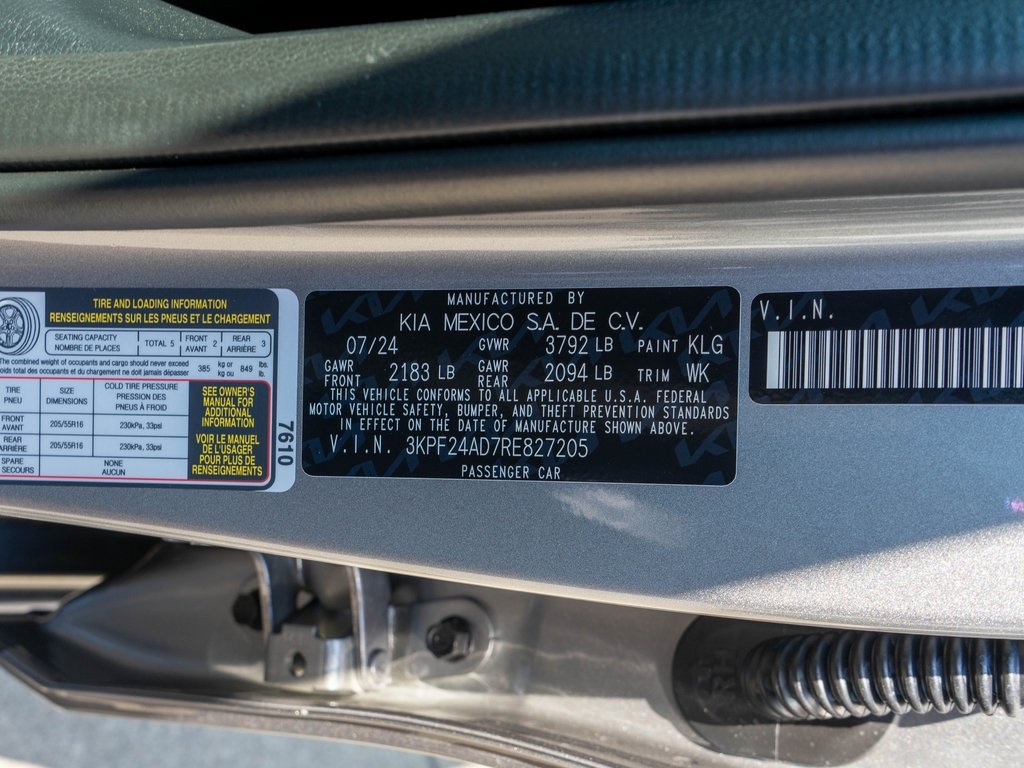 2024 Kia Forte LXS photo 30