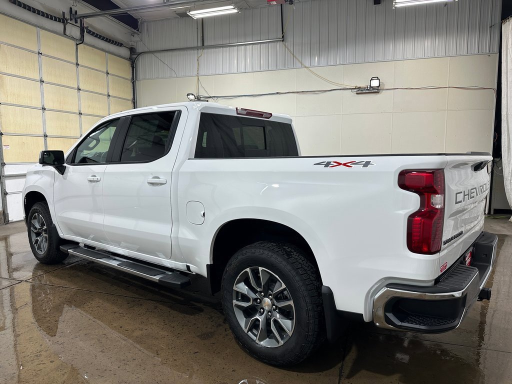2026 Chevrolet Silverado 1500 LT photo 7