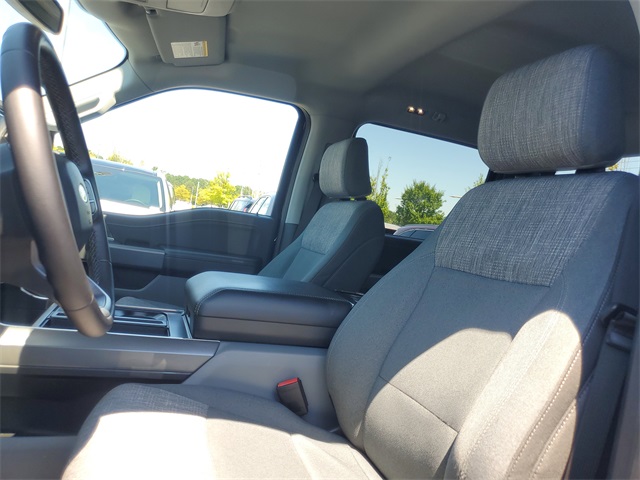 2023 Ford F-150 XLT photo 14