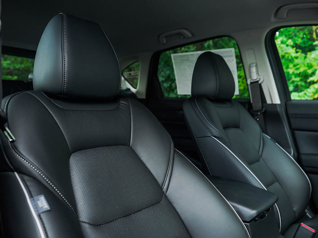 2025 Mazda CX-50 2.5 Select photo 10