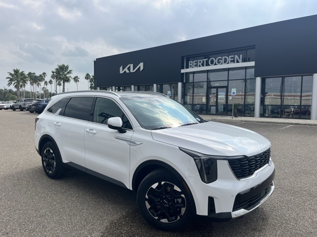 2026 Kia Sorento S's photo