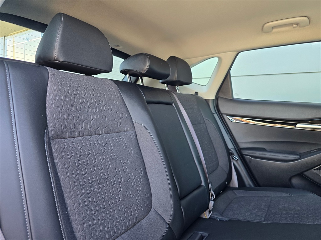 2024 Kia Seltos S photo 25