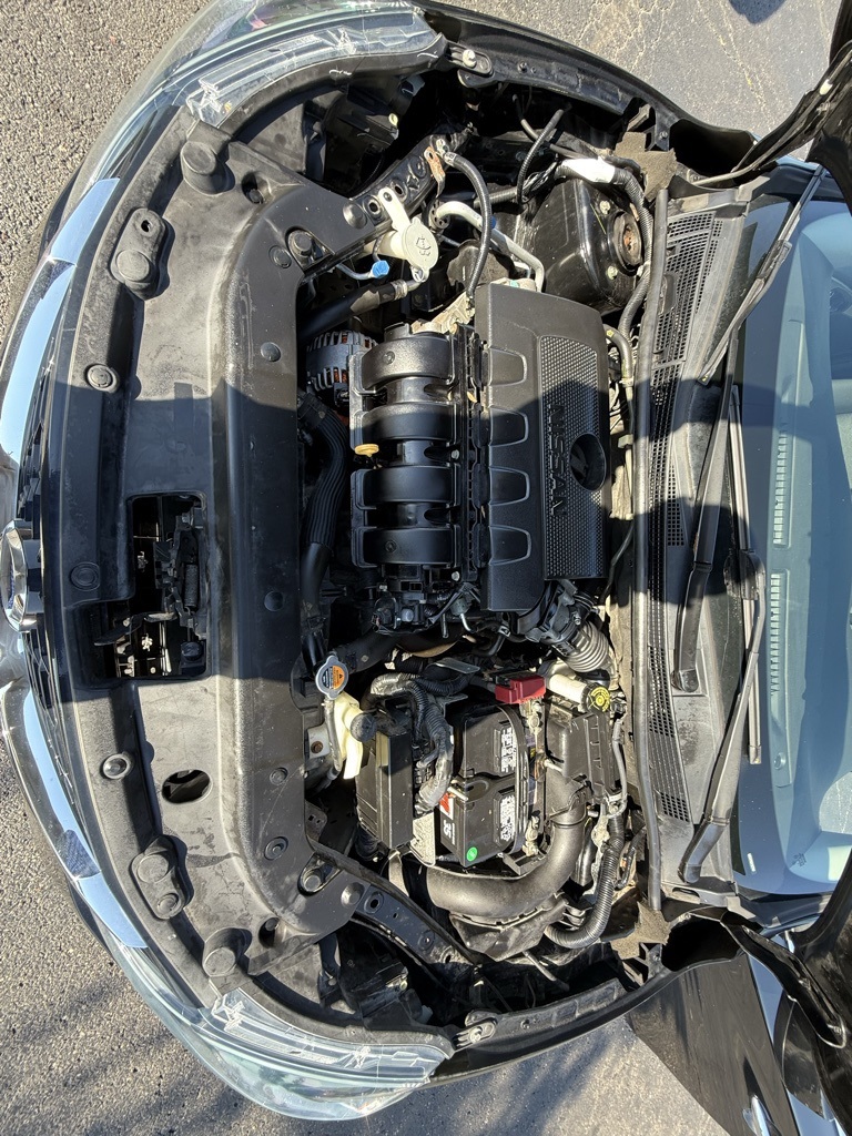 2016 Nissan Sentra S photo 7
