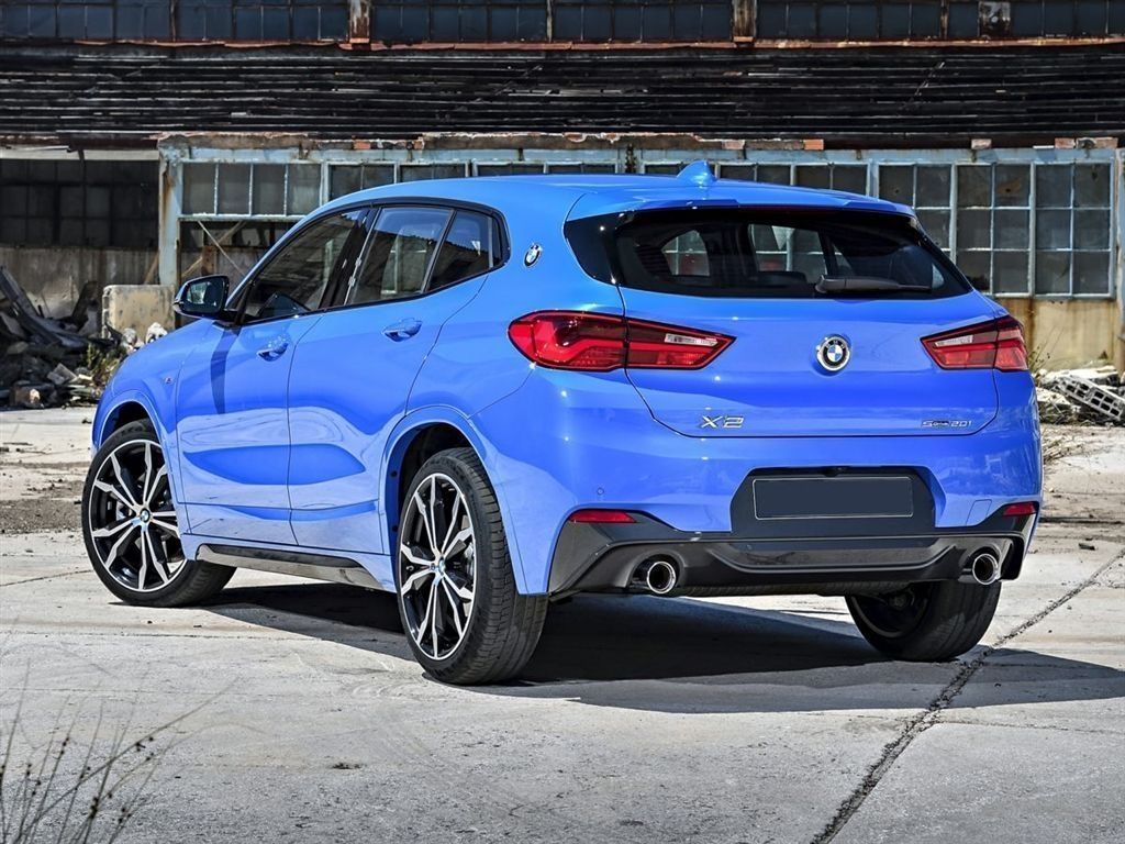 2022 BMW X2 28i's photo