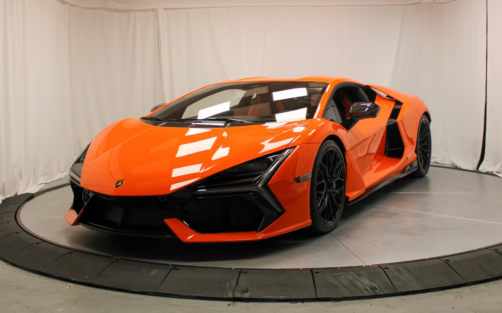 Pre-Owned 2024 Lamborghini Revuelto 2D Coupe in New York