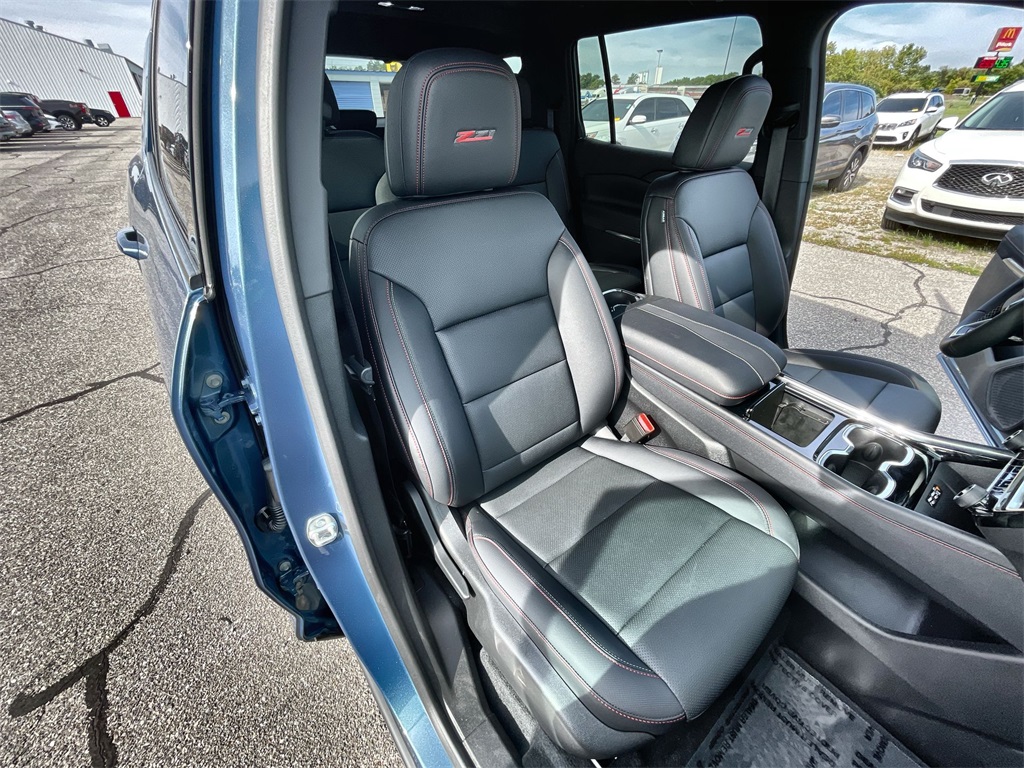 2025 Chevrolet Traverse Z71 photo 26