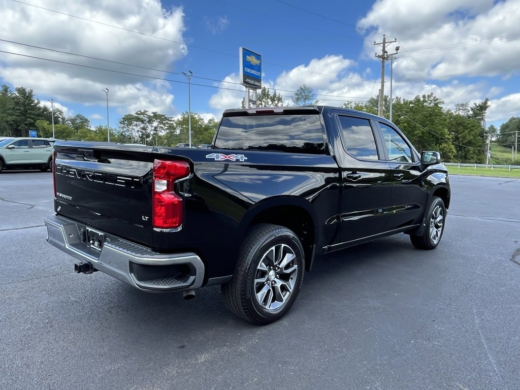 2023 Chevrolet Silverado 1500 LT photo 12