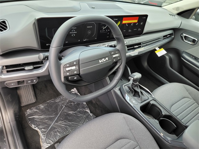 2025 Kia K4 EX photo 9