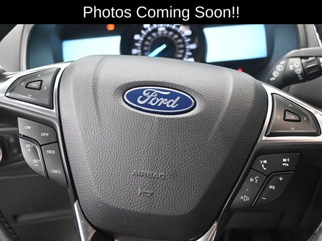 2024 Ford Edge Titanium photo 9