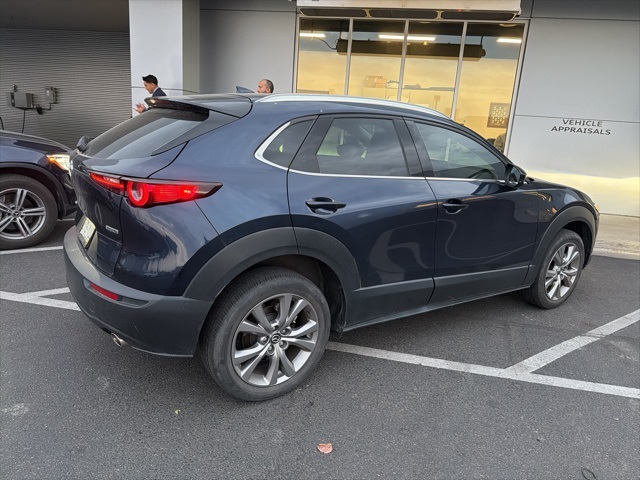 2021 Mazda CX-30 Premium photo 3