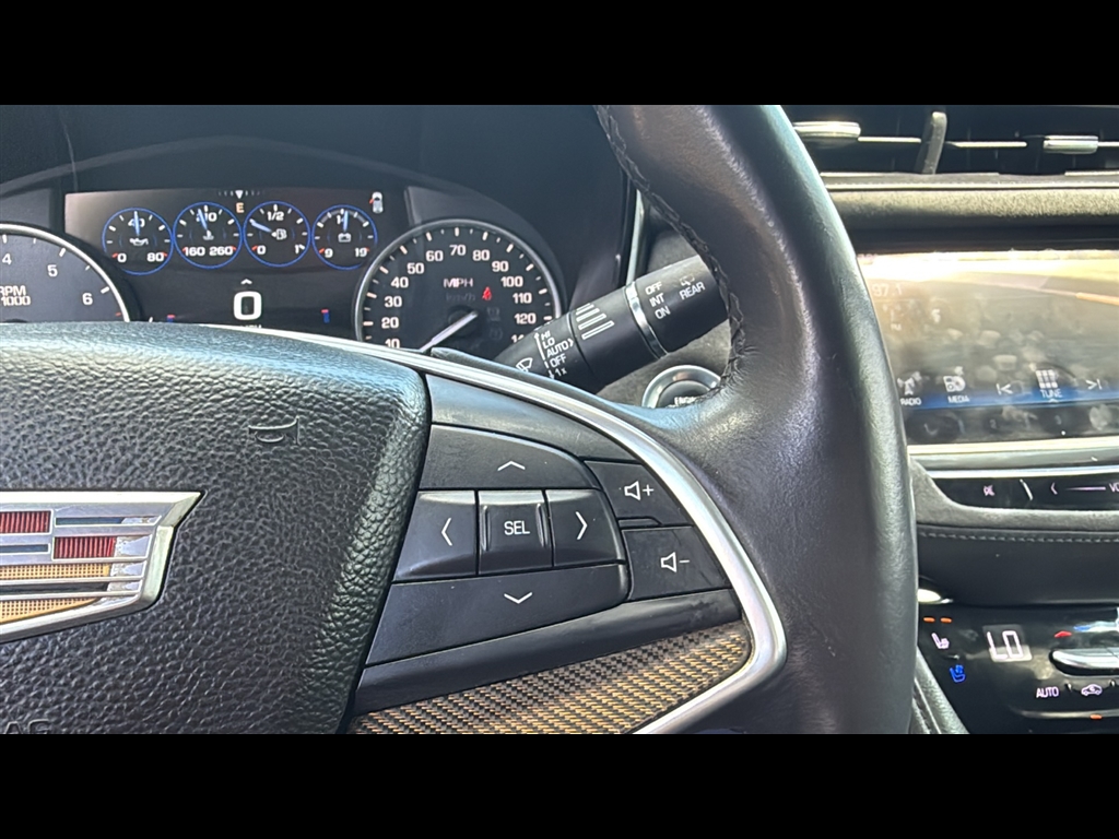 2017 Cadillac XT5 Platinum photo 14