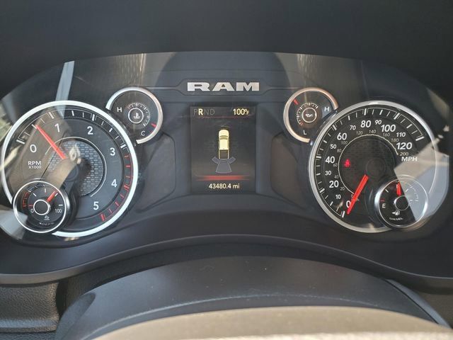 2024 Ram 3500 Tradesman photo 26
