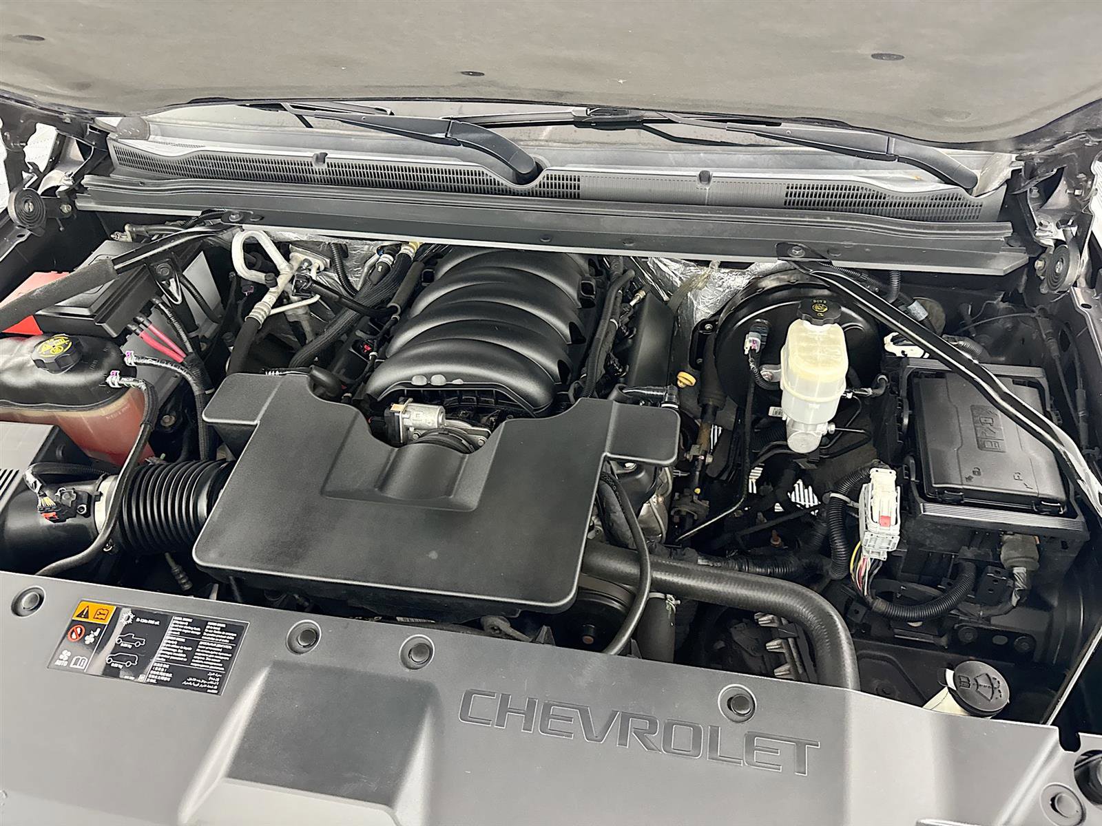 2016 Chevrolet Tahoe LT photo 27
