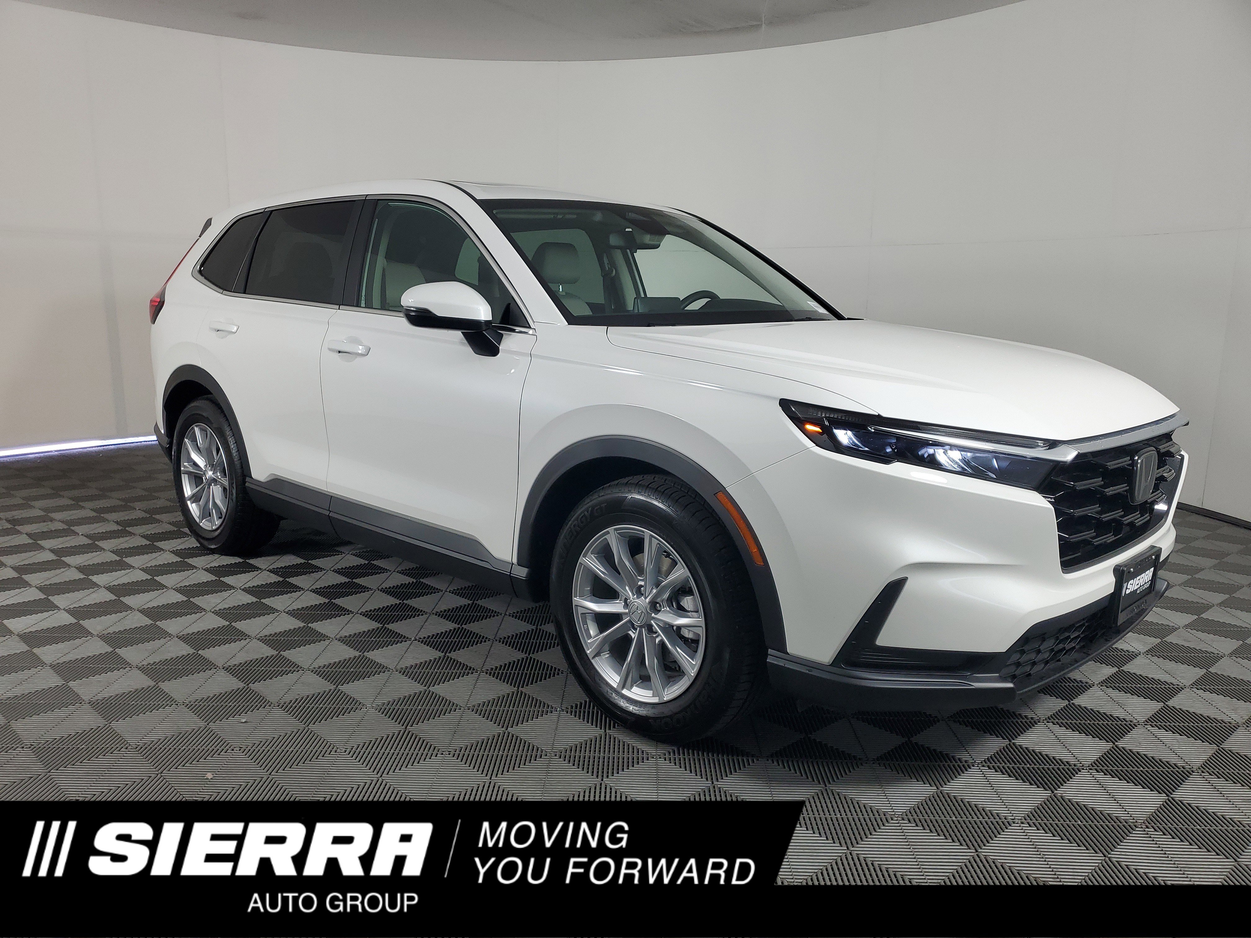 2025 Honda CR-V EX's photo