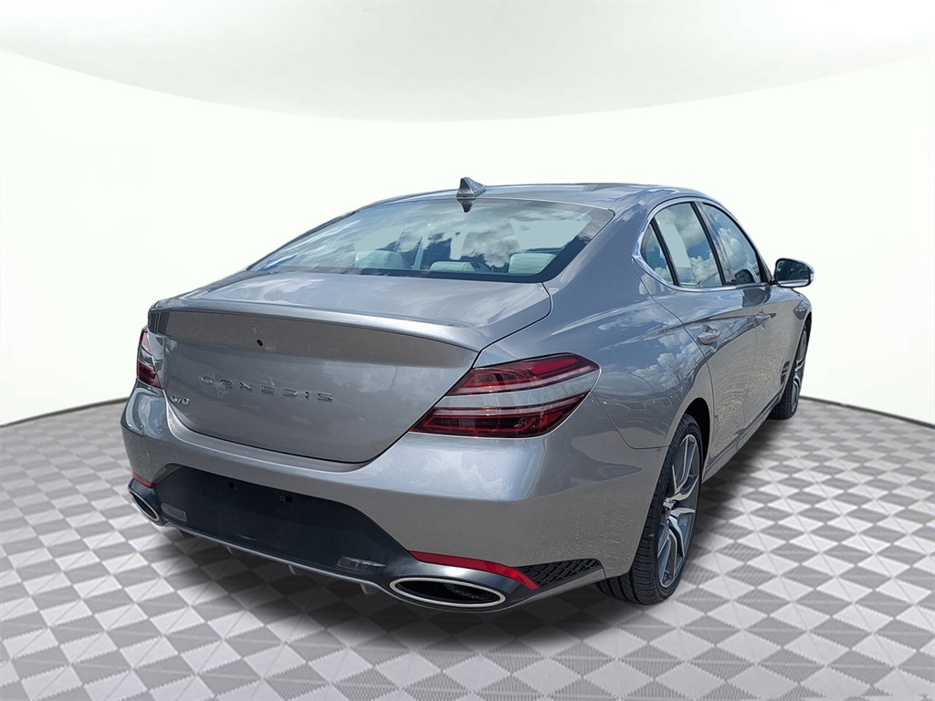 2025 Genesis G70 2.5T photo 3
