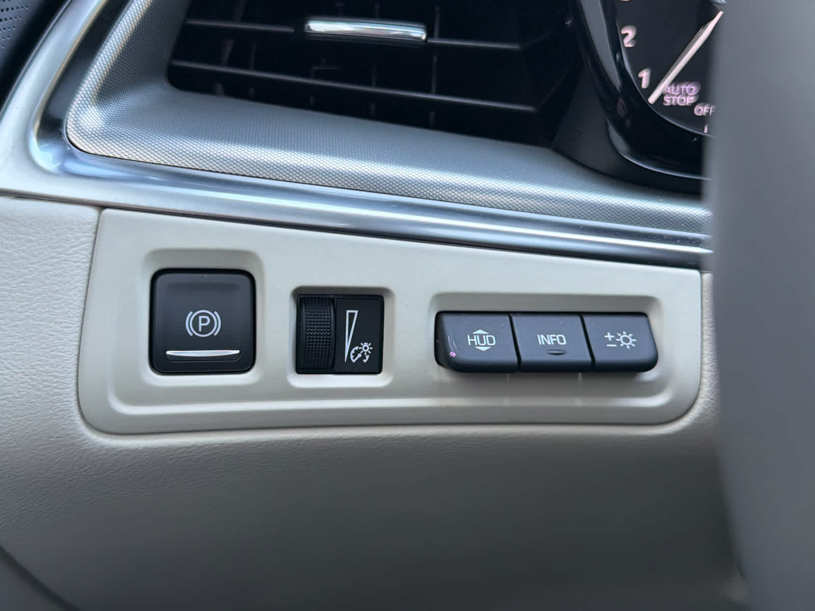 2024 Cadillac XT5 Premium Luxury photo 19