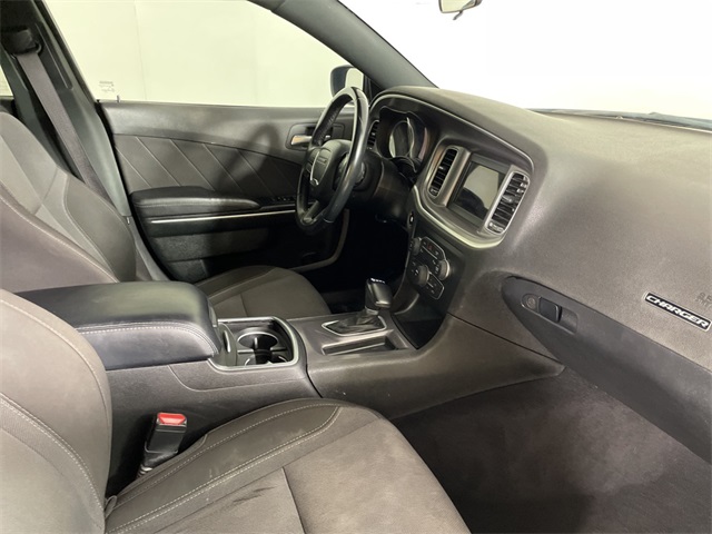 2022 Dodge Charger SXT photo 13