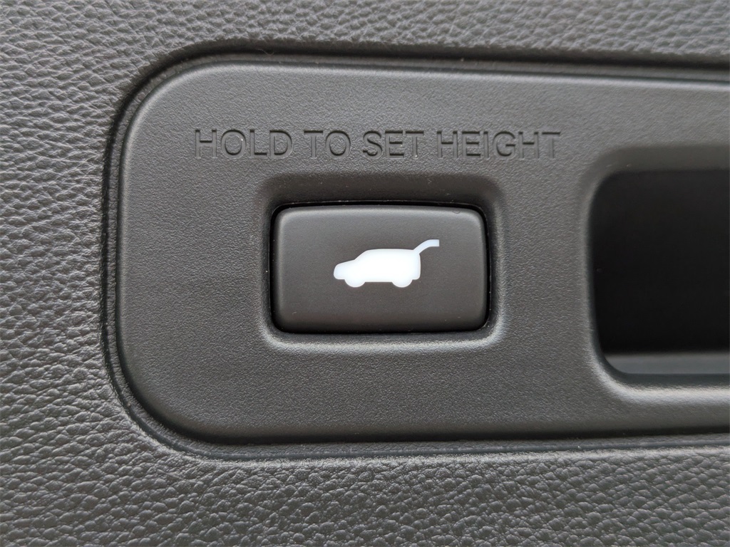 2022 Acura MDX Advance photo 12