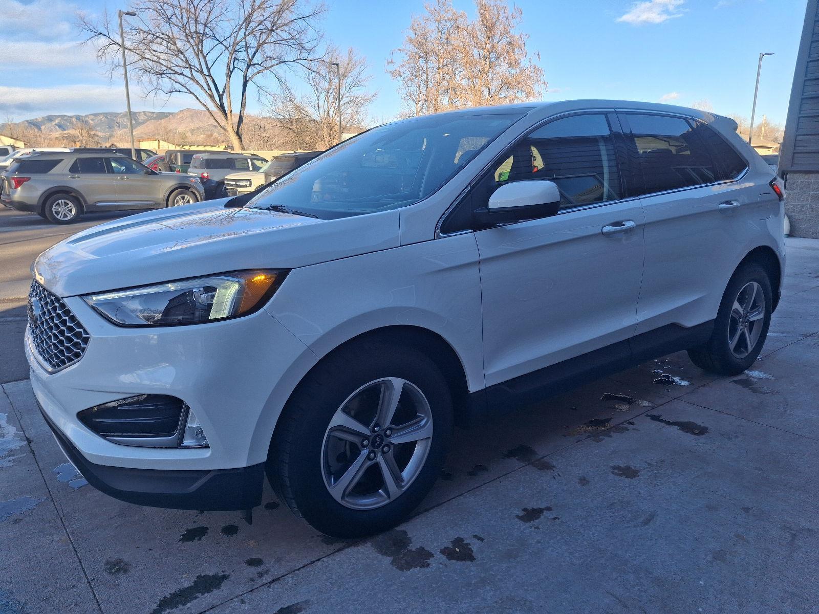 2024 Ford Edge SEL's photo