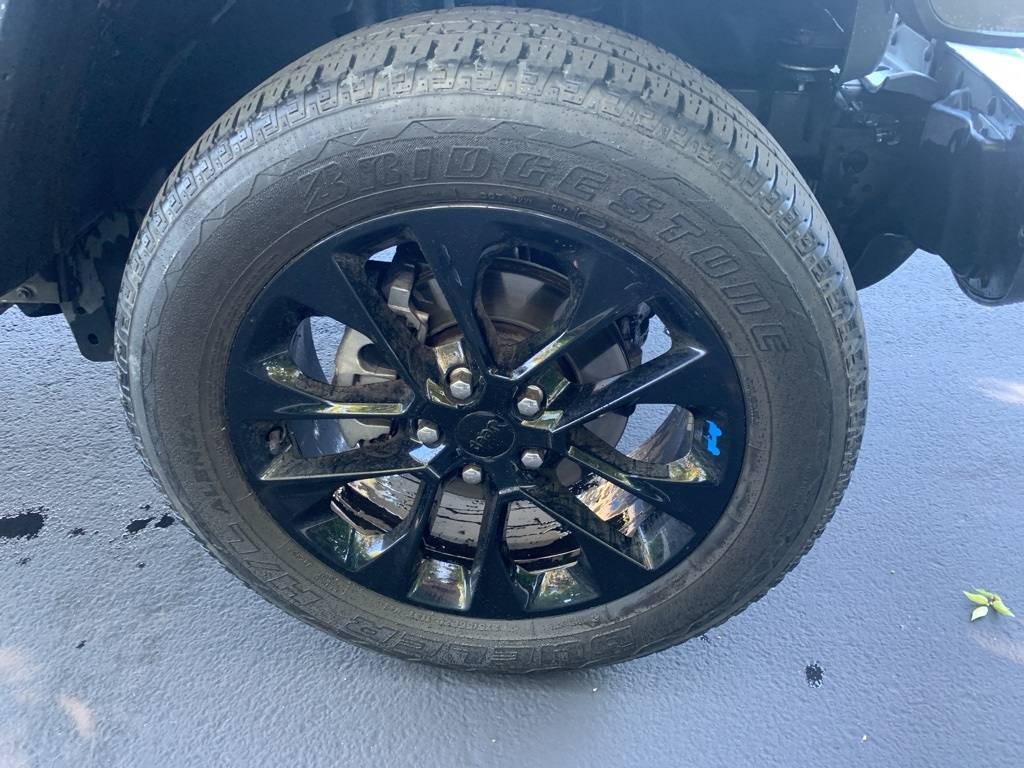 2023 Jeep Wrangler Sahara 4xe photo 5