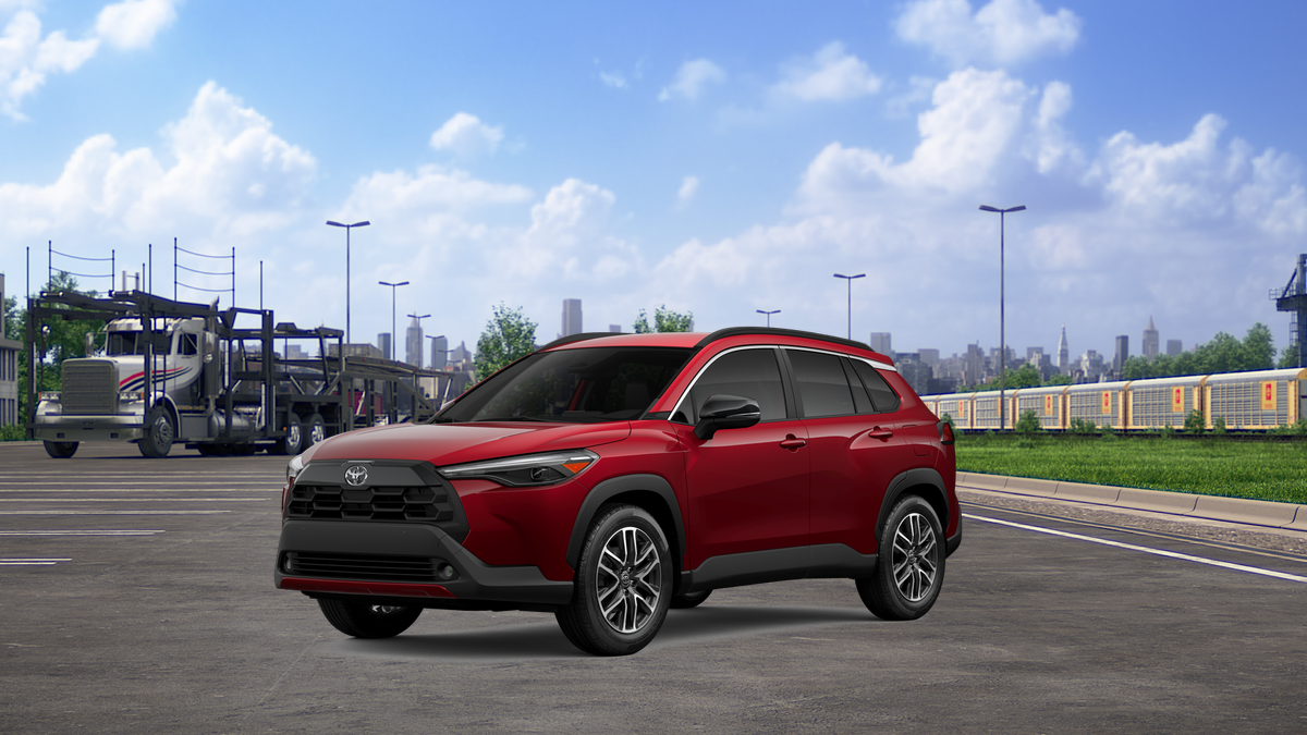 2026 Toyota Corolla Cross XLE's photo