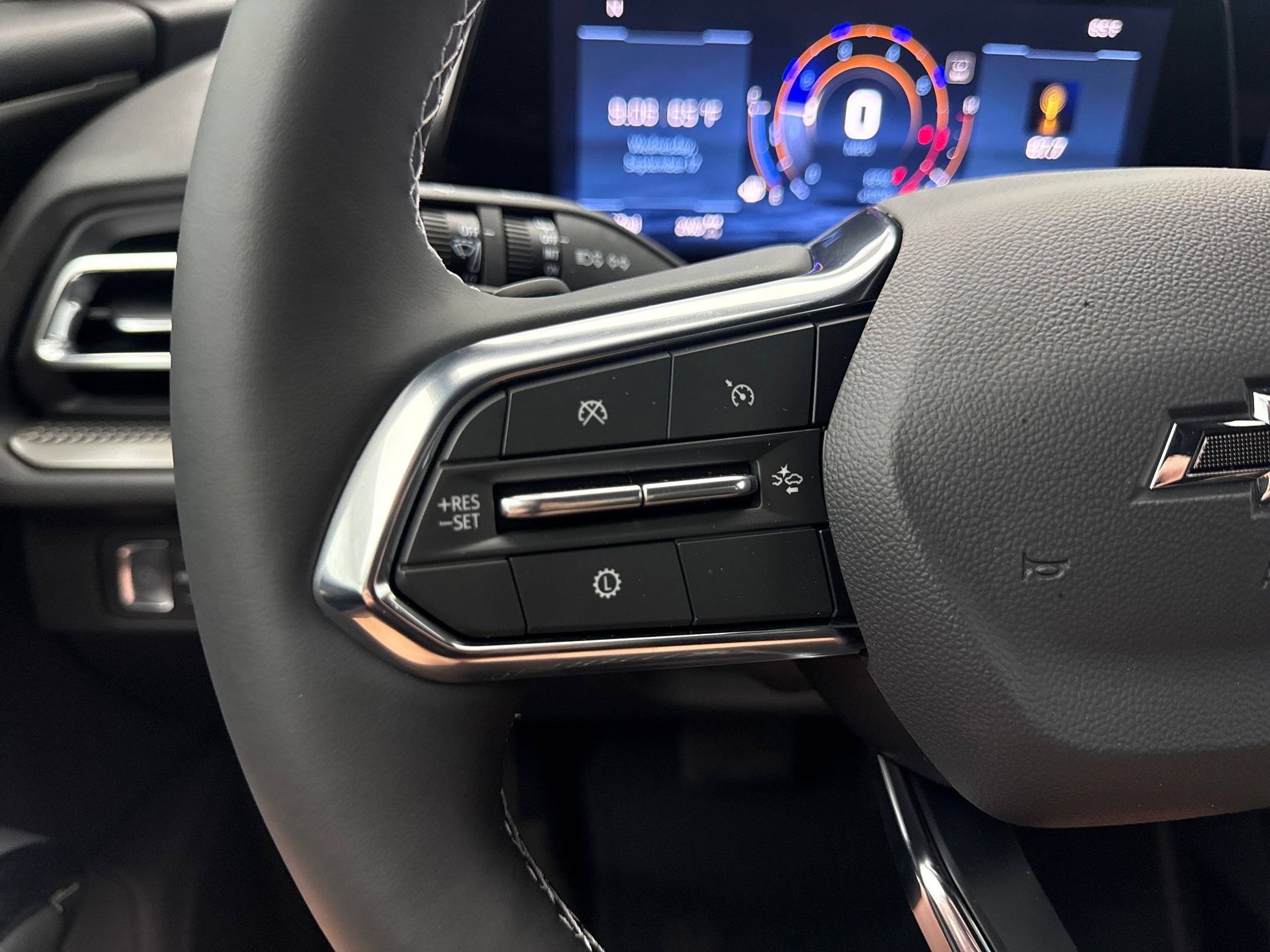 2026 Chevrolet Traverse photo 16