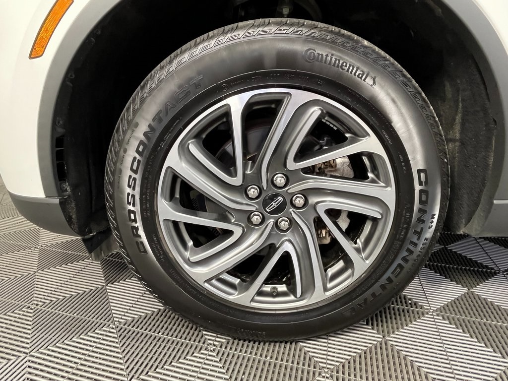 2023 Lincoln Aviator Standard photo 11