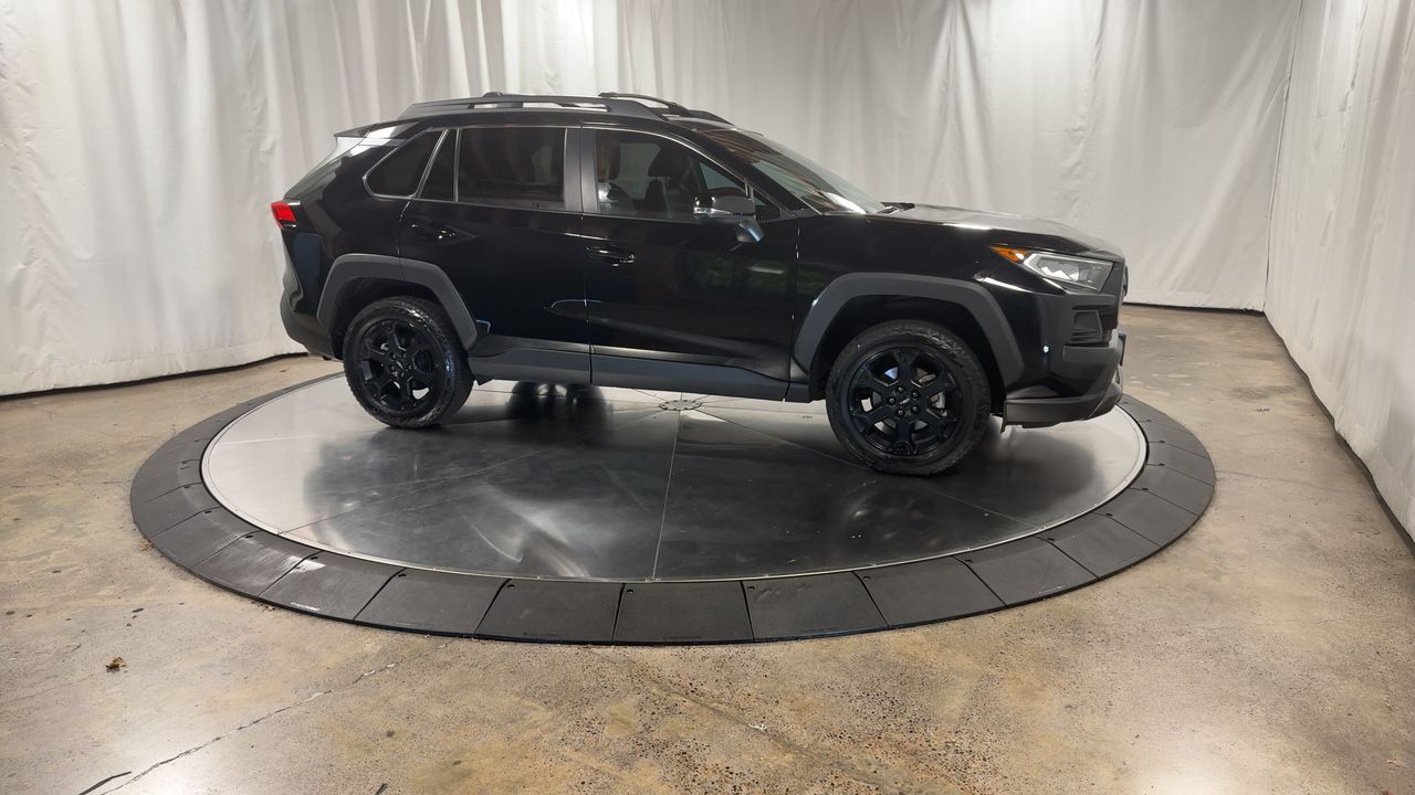 2020 Toyota RAV4 TRD photo 3