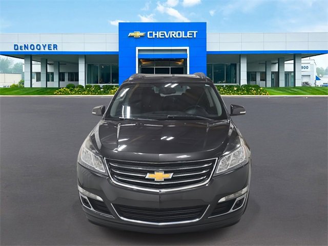 Used 2016 Chevrolet Traverse 2LT with VIN 1GNKVHKD7GJ242594 for sale in Kalamazoo, MI