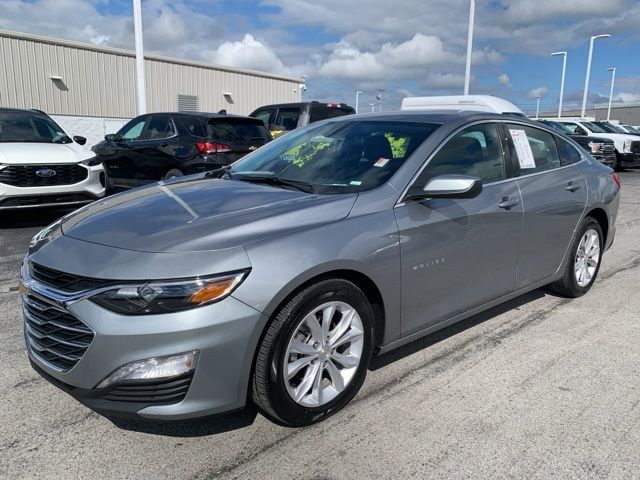 2025 Chevrolet Malibu 1LT photo 3